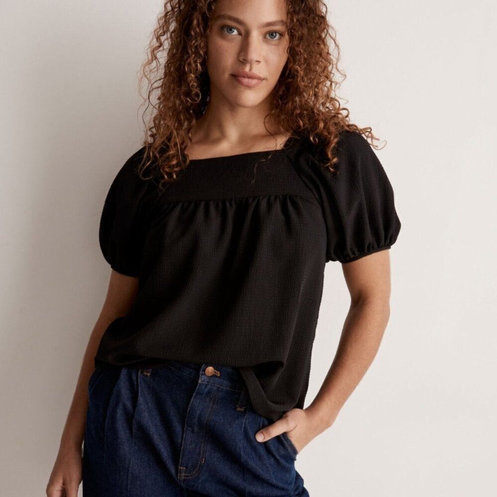 NWT Madewell Seersucker Bubble-Sleeve Top in True Black in Size M